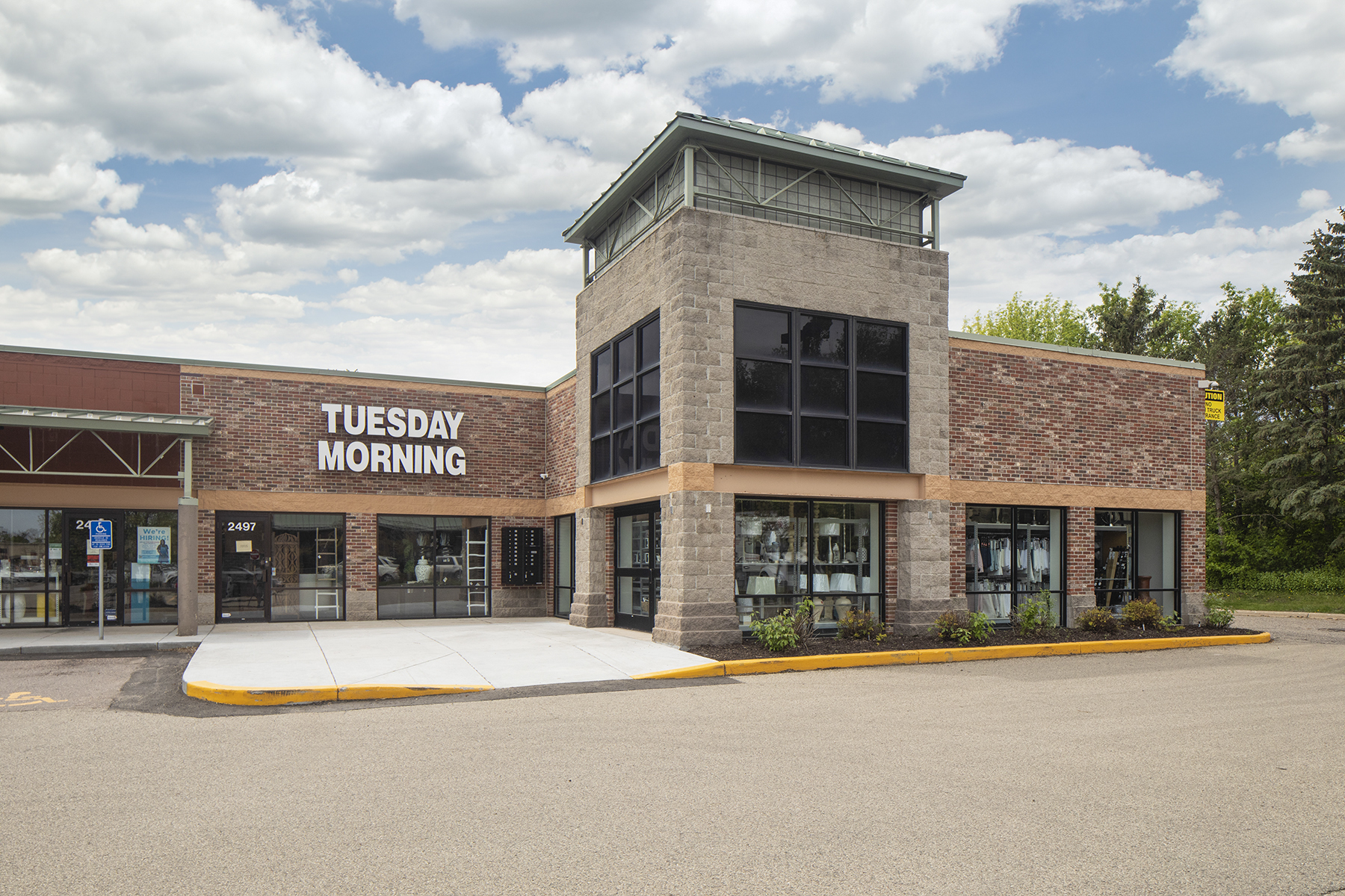 220519 2401 Hwy 7 037